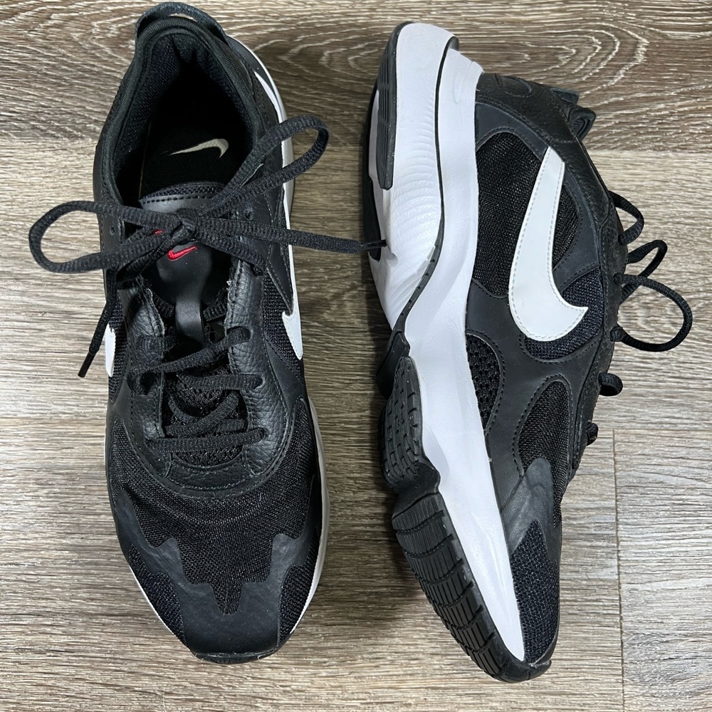 Nike Air Zoom Division Women's running shoes, sz:9